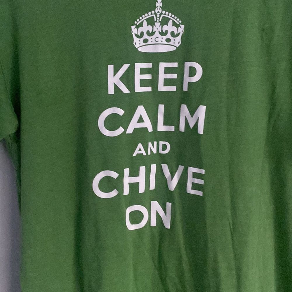 Keep Calm Chive Tee - Picture 3 of 4